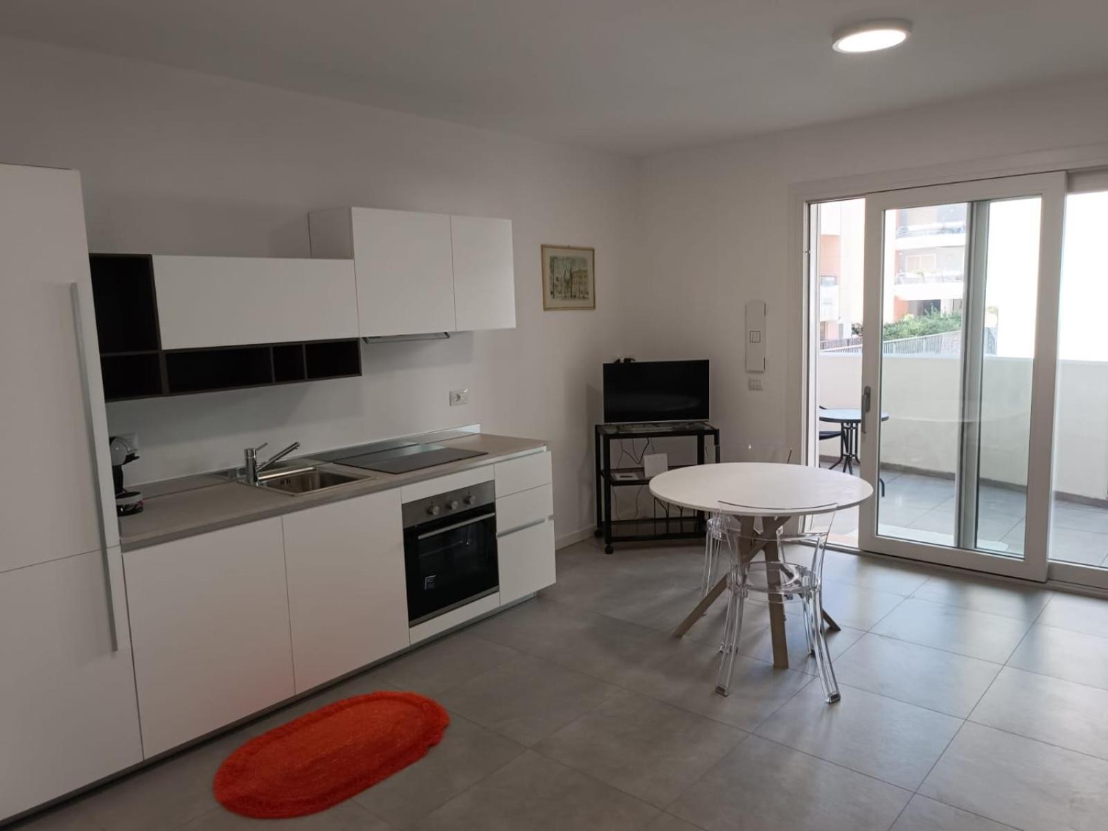 Apartment Pm 75 Via Pablo Neruda Rom